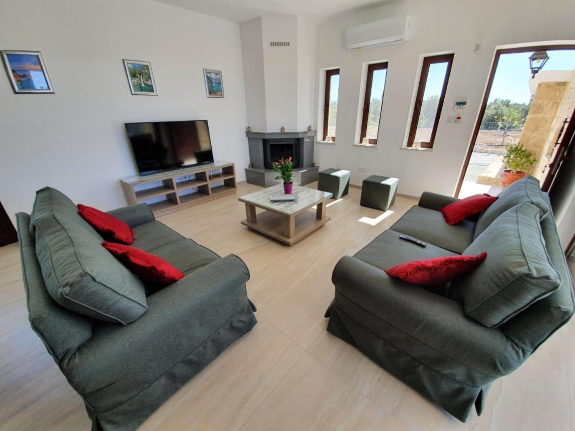 Geroskipou Villa Yermanina מראה חיצוני תמונה