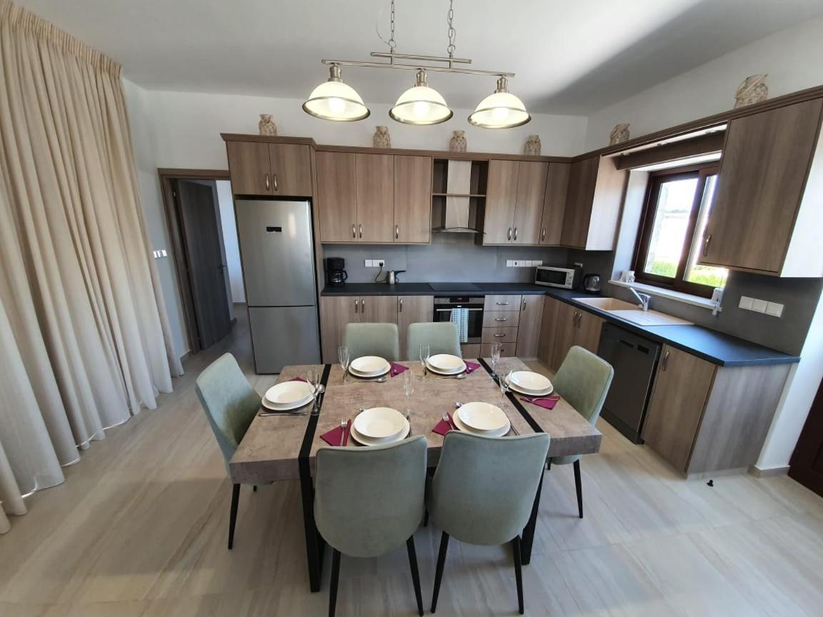 Geroskipou Villa Yermanina מראה חיצוני תמונה